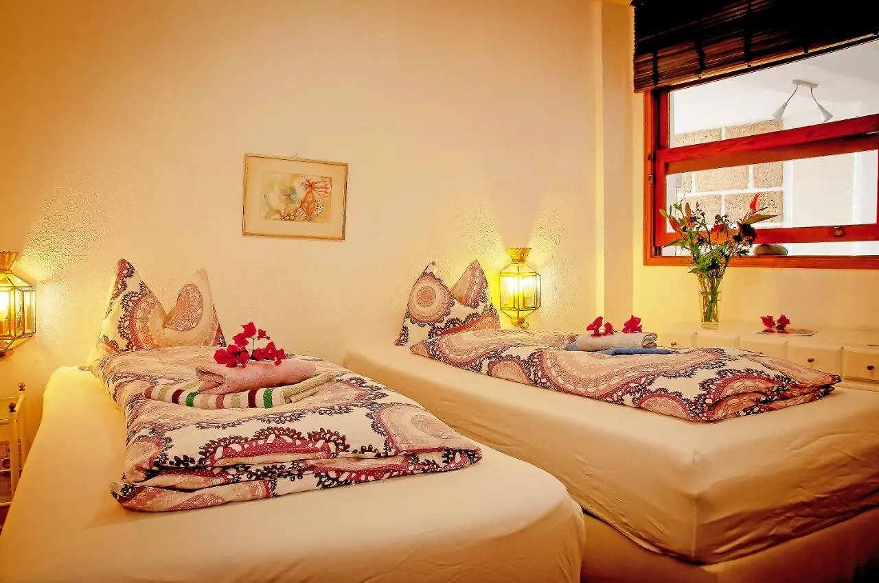 Apartamento Bella Vista - Terraza, jardín y vistas al océano Tabaiba 0*,